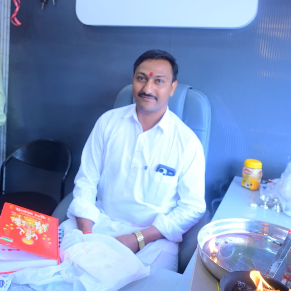 Kaaluram Limba - Founder & CEO of Maa Kalaka Furniture